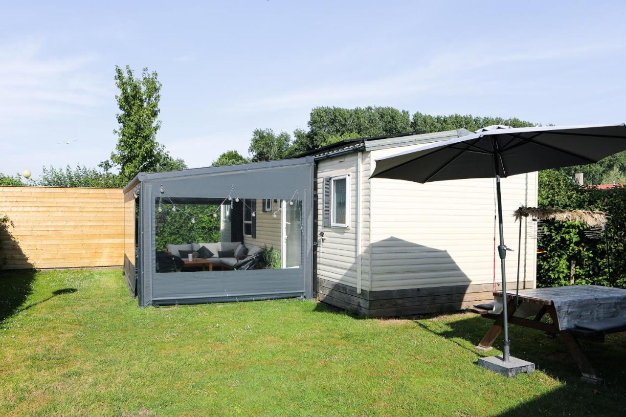 Chalet Op 5* Camping De Paardekreek コルトゲーネ エクステリア 写真