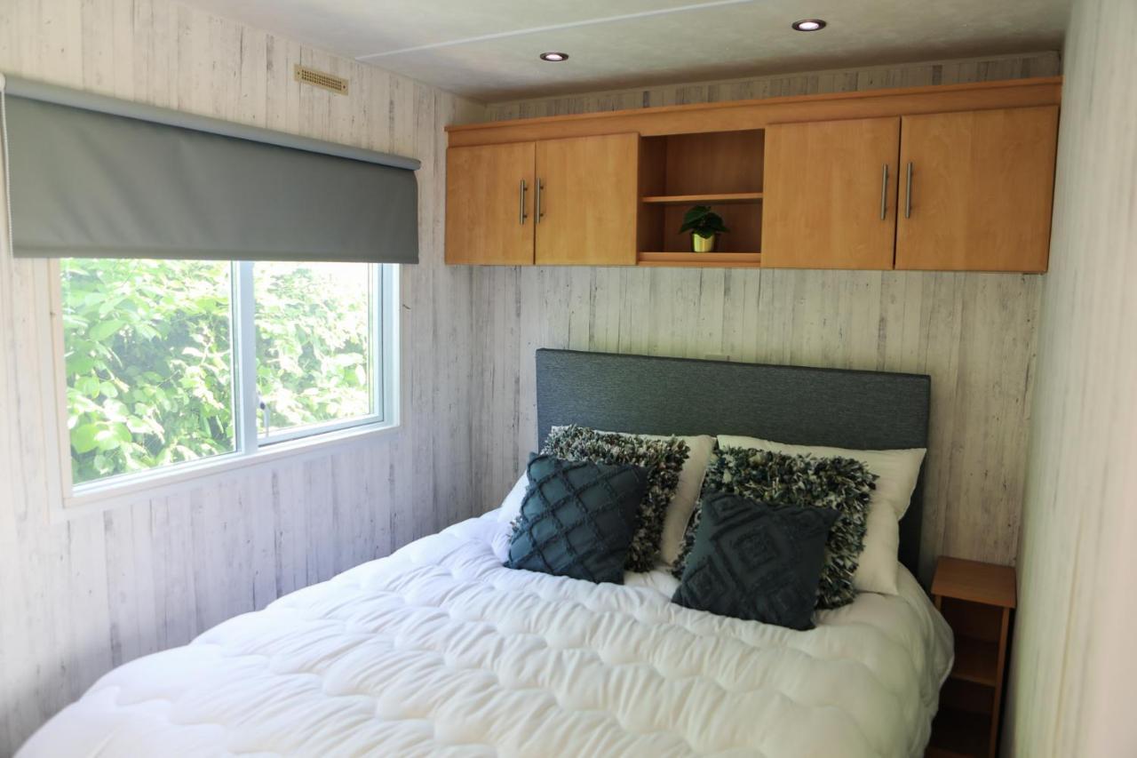 Chalet Op 5* Camping De Paardekreek コルトゲーネ エクステリア 写真