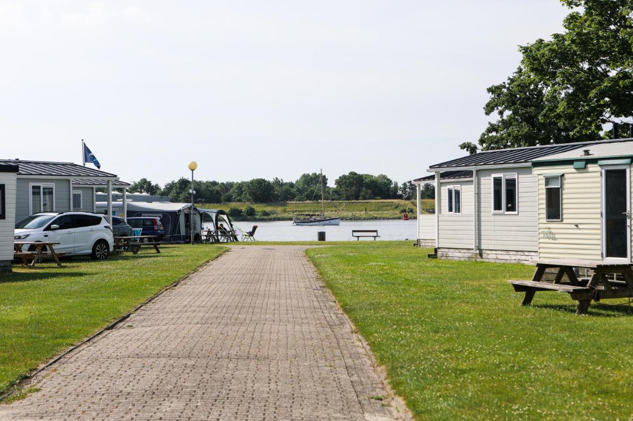 Chalet Op 5* Camping De Paardekreek コルトゲーネ エクステリア 写真