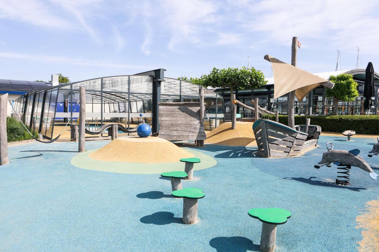 Chalet Op 5* Camping De Paardekreek コルトゲーネ エクステリア 写真